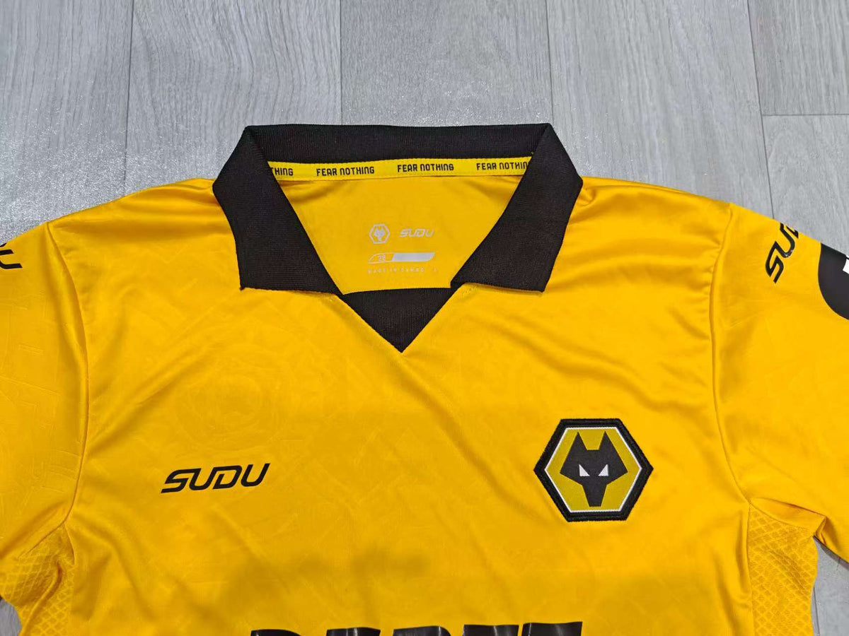 KIDS Wolverhampton Wanderers  Home Mini Kit