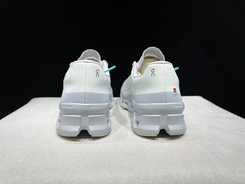 On Running Cloudmonster Sneakers Light gray
