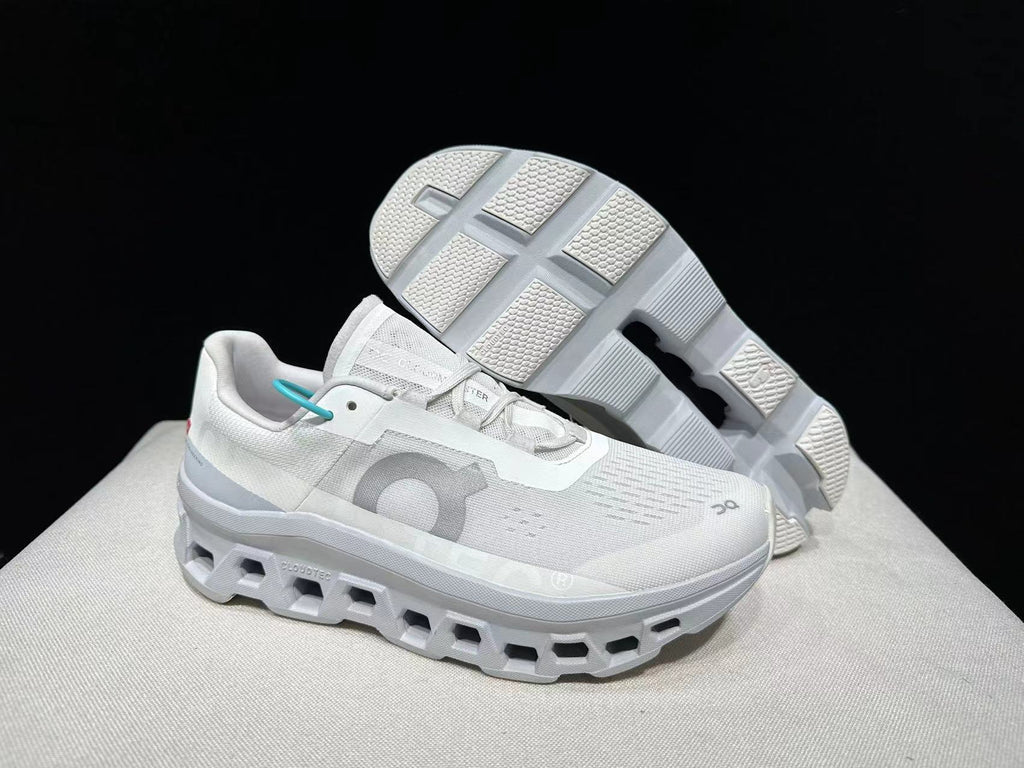 On Running Cloudmonster Sneakers Light gray