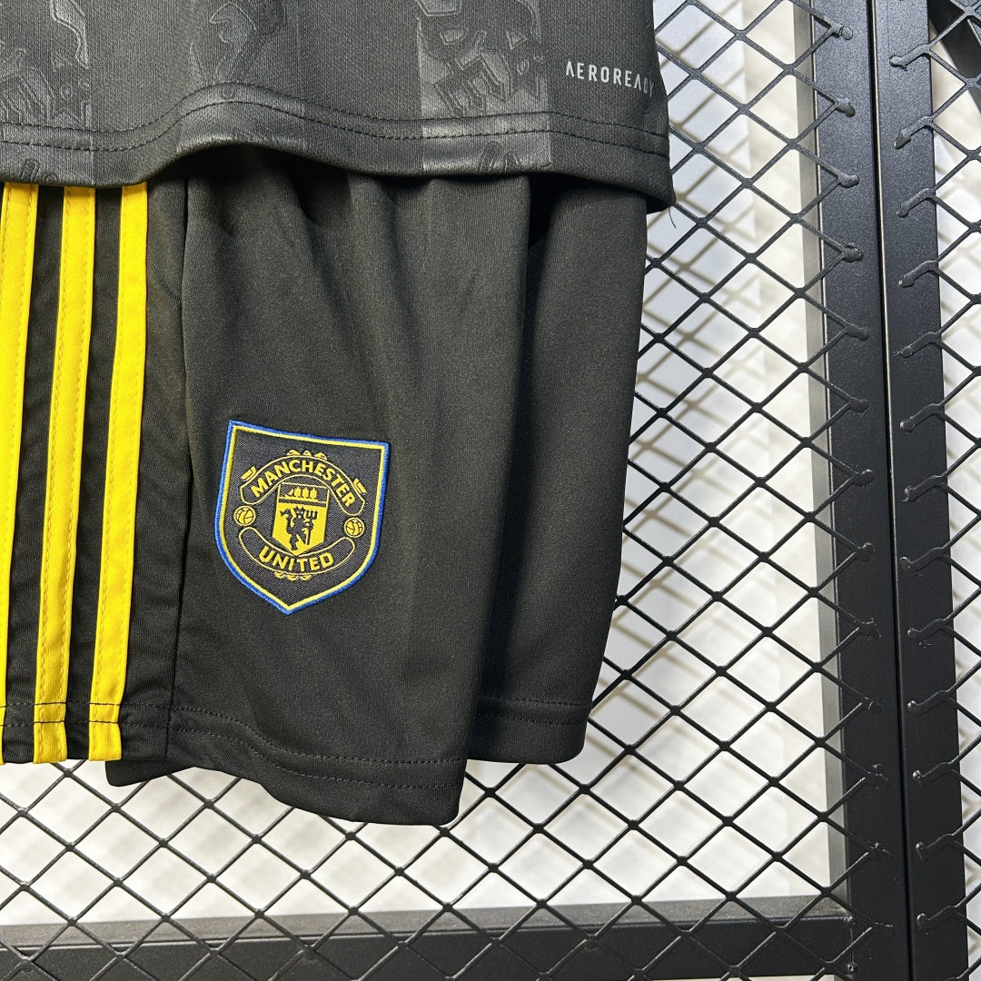 Kid's Manchester United Third Away Kit 2025/26