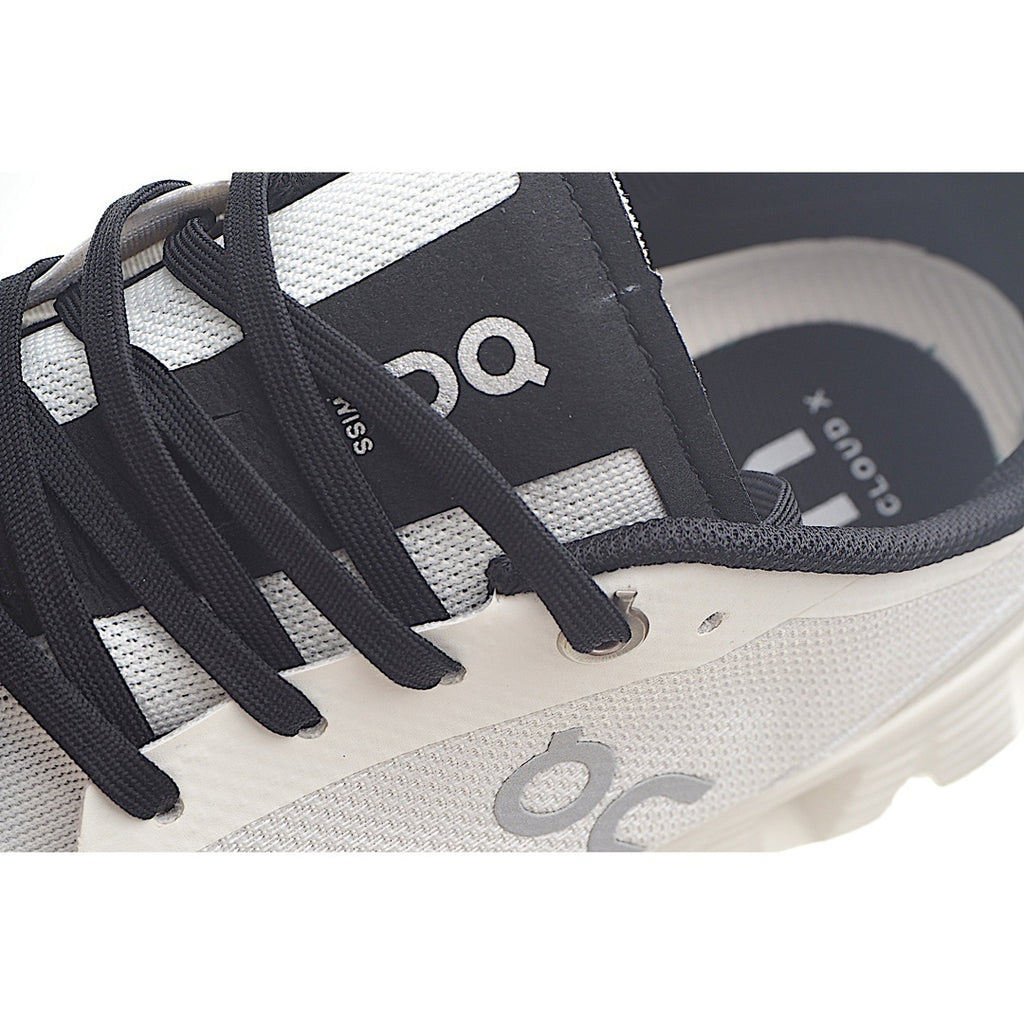 On Running Cloud X Women's Shoe White/Black