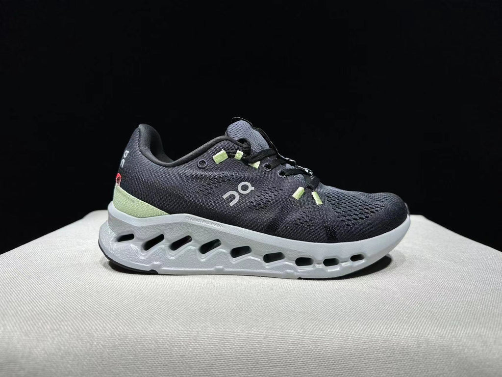 On Running Cloudsurfer Iron Glacier