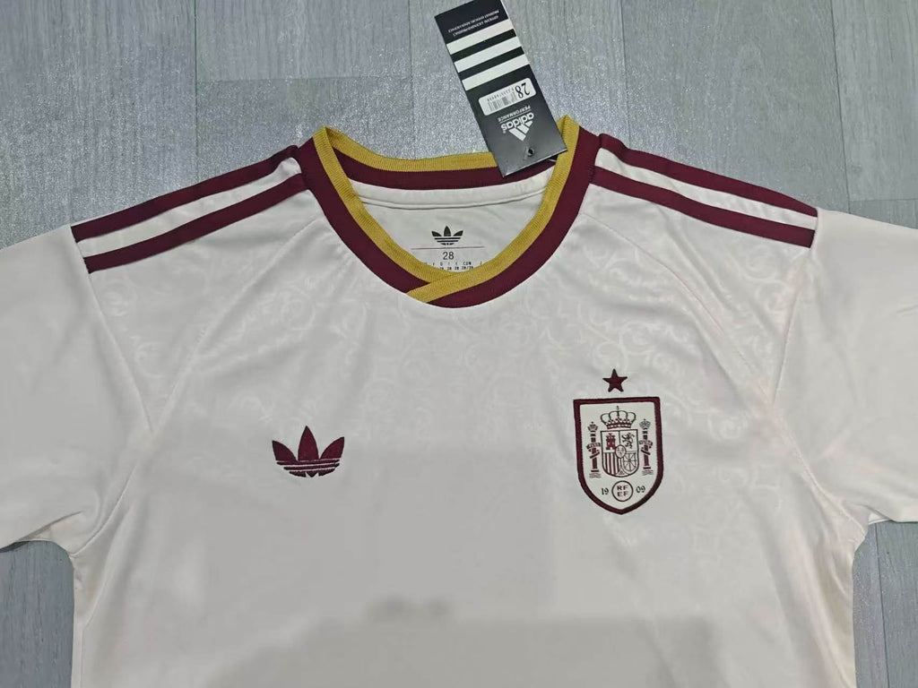 KIDS Spain Retro Kit – Off-White/Maroon