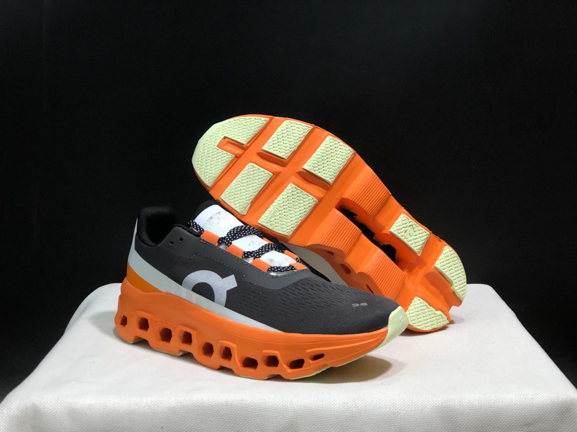 On Running Cloudmonster Sneakers Gray Orange | Yellow