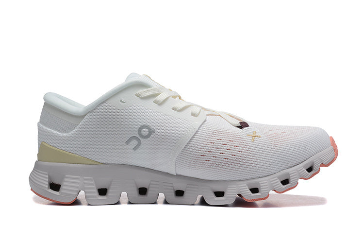 On Running Cloud X4 Ivory/Sand