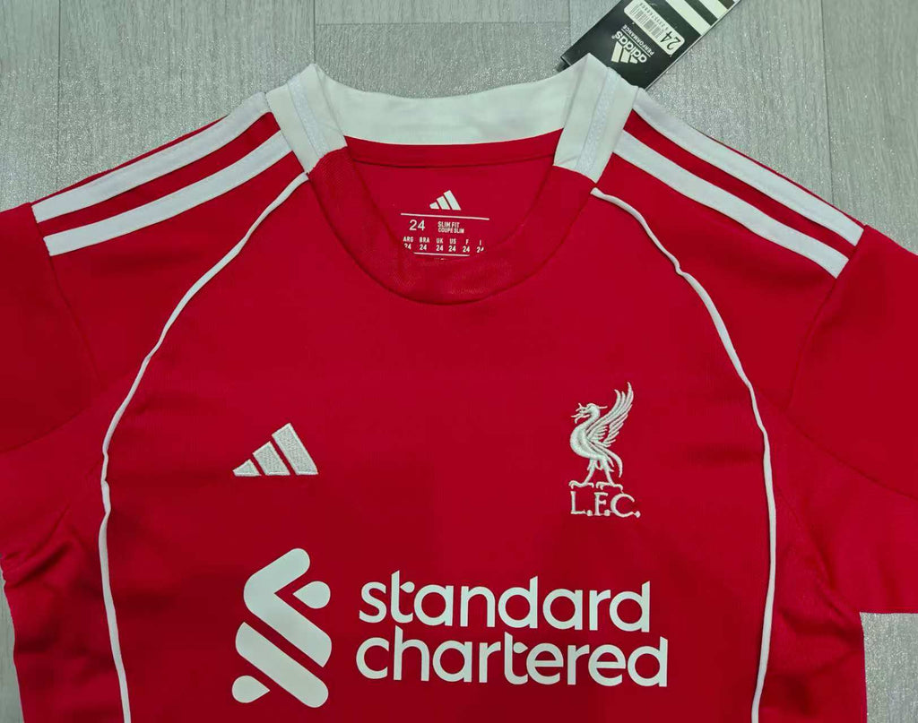 KIDS Liverpool FC  Home Mini Kit