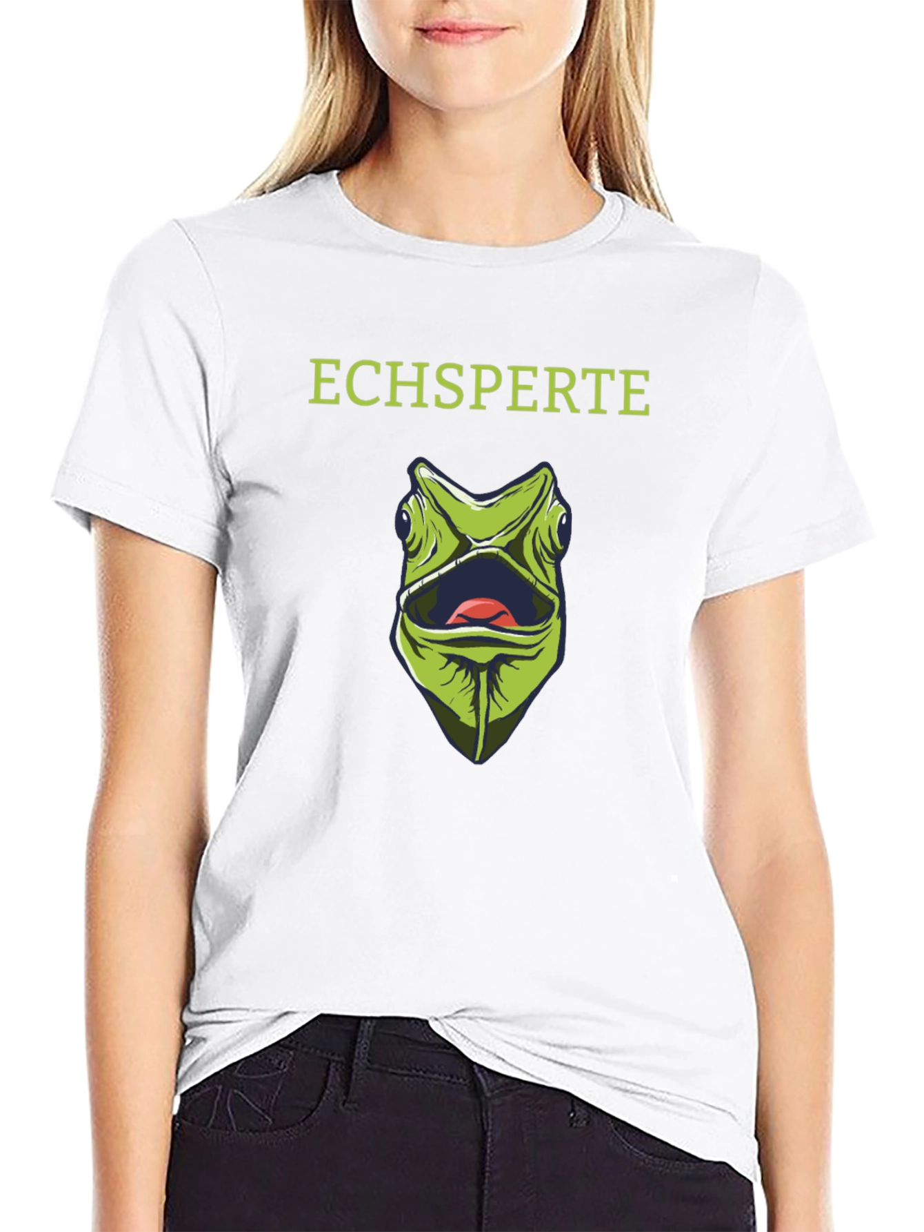 Echsperte Chameleon Graphic Tee - Unique Reptile Lover Shirt