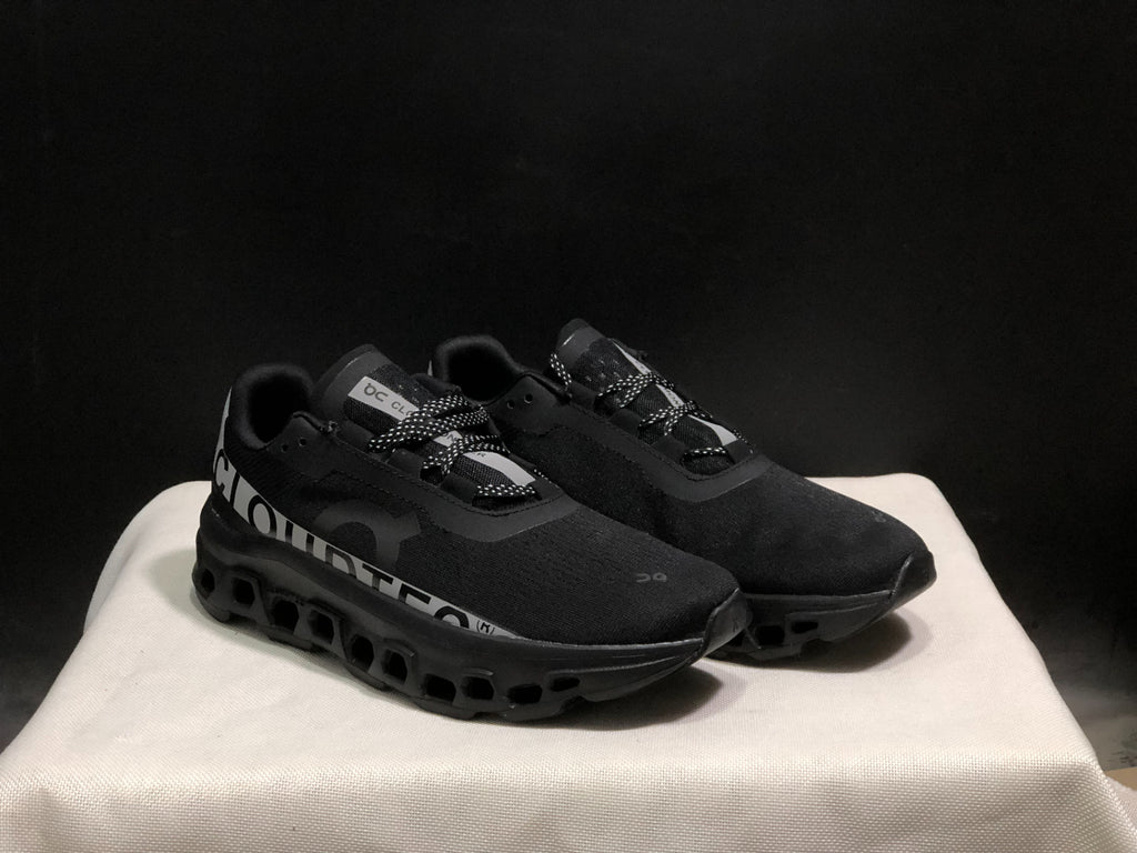 On Running Cloudmonster Sneakers Black | Gray