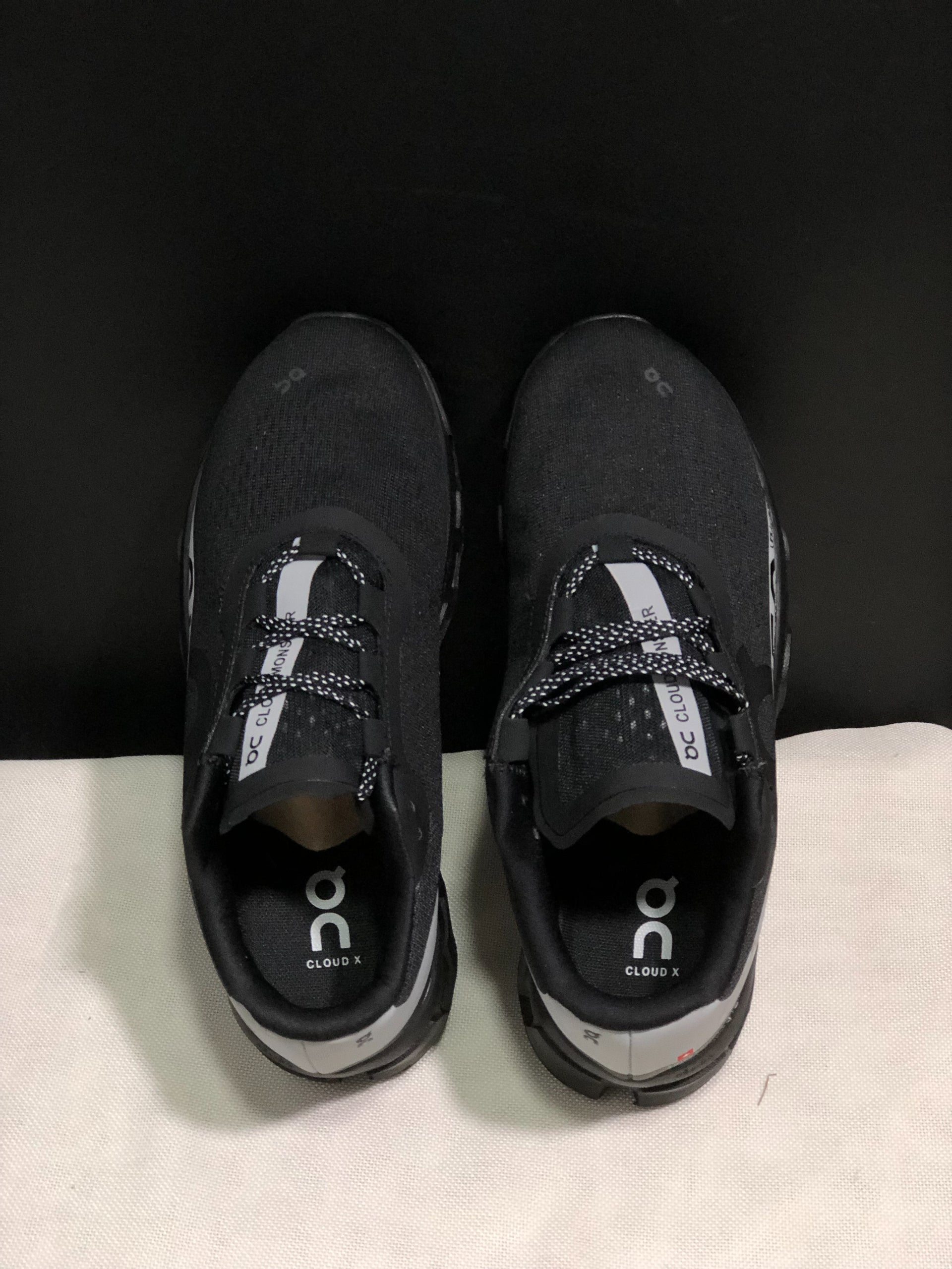 On Running Cloudmonster Sneakers Black | Gray