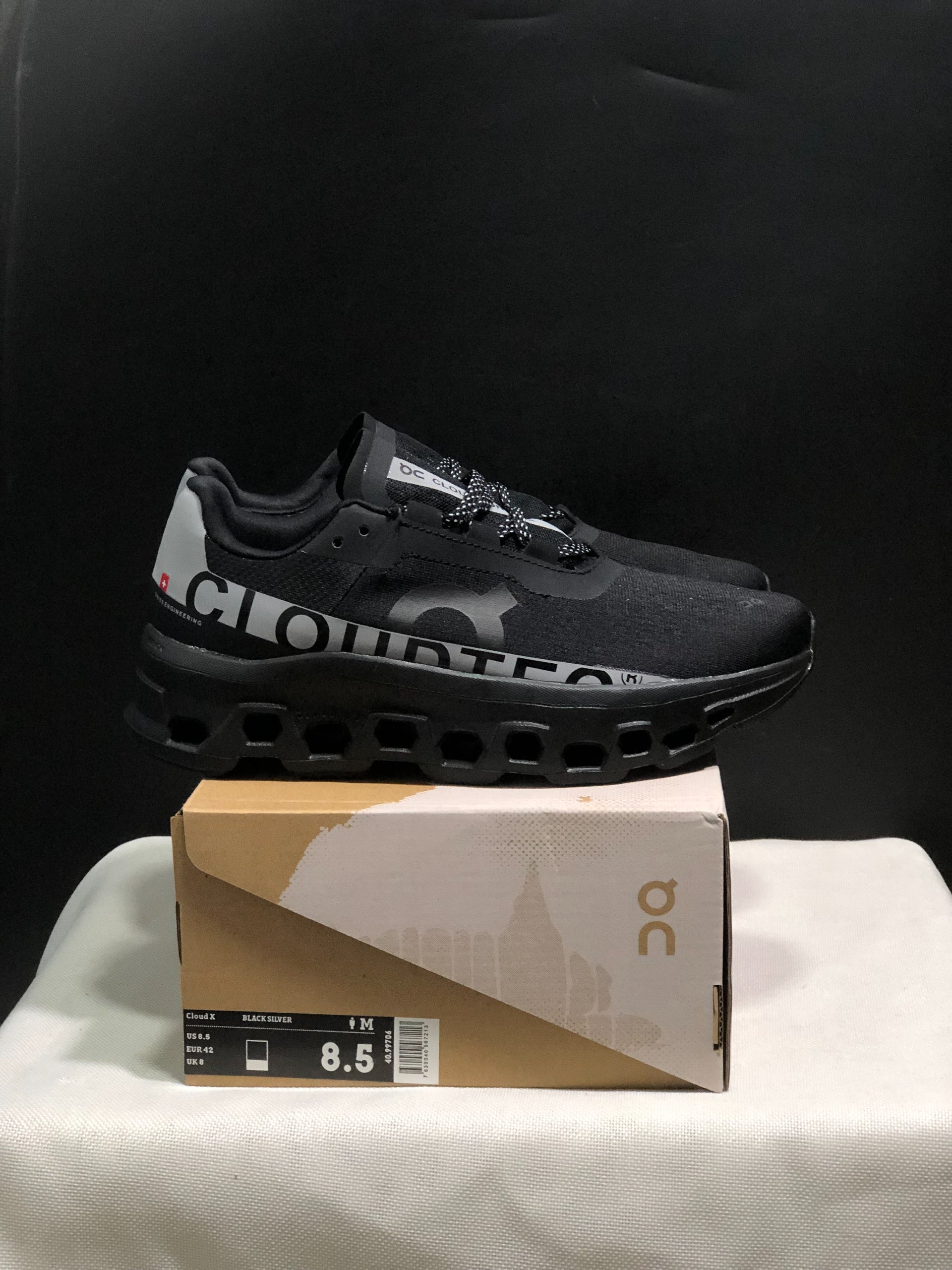 On Running Cloudmonster Sneakers Black | Gray
