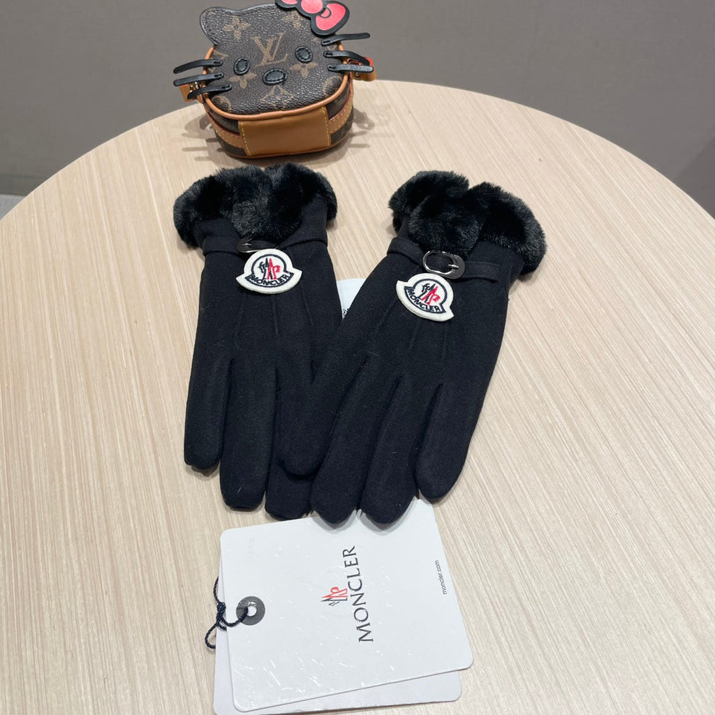 GLOVES IN BLACK WOOL WITH RABBIT FUR 439079