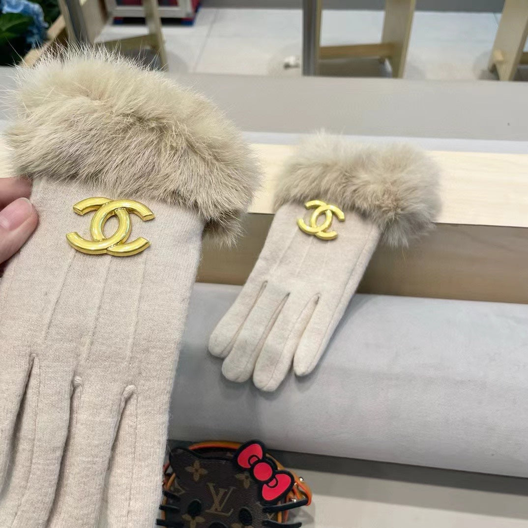 GLOVES IN PARCHMENT BEIGE WOOL AND RABBIT FUR 417169