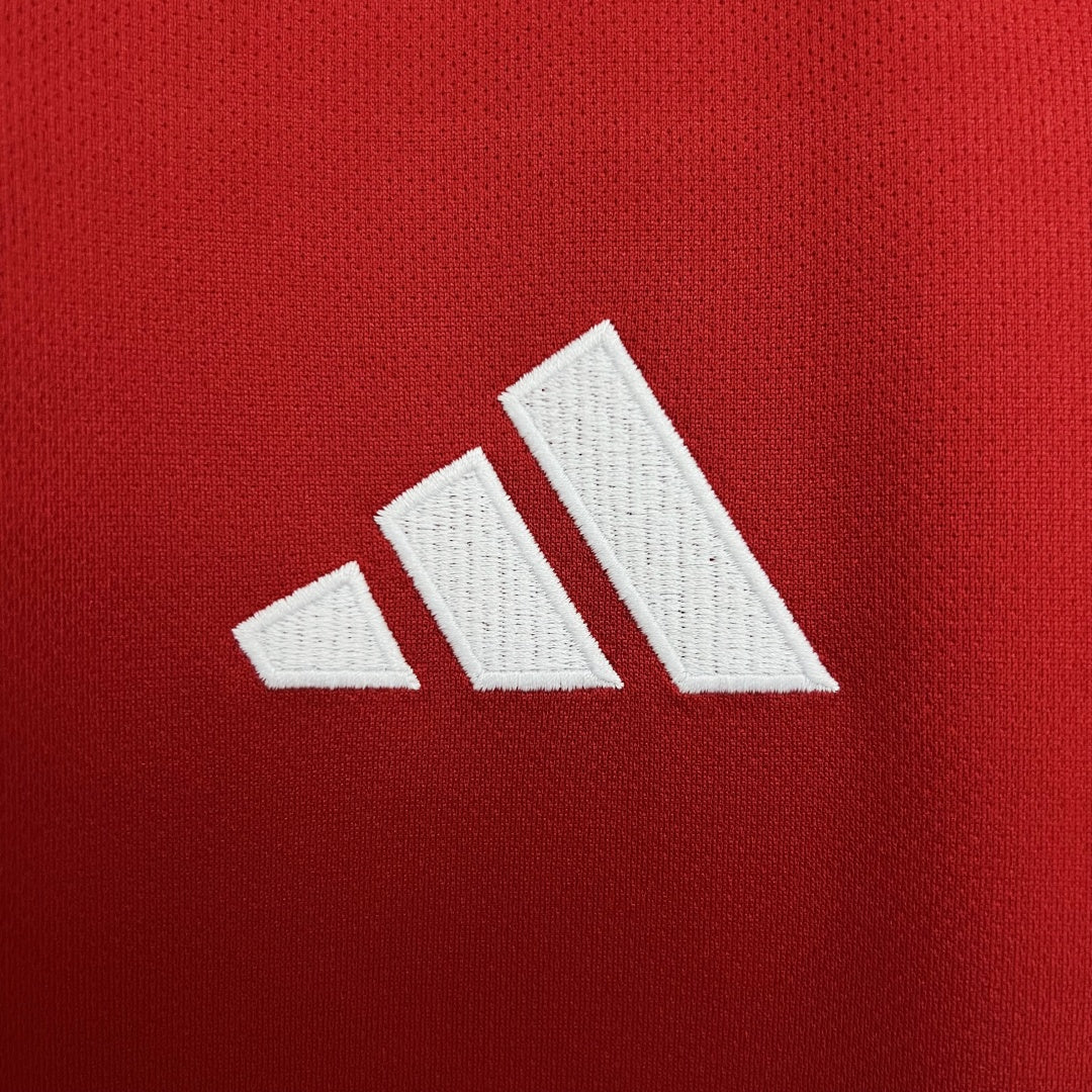 Manchester United Home Jersey 2025/26
