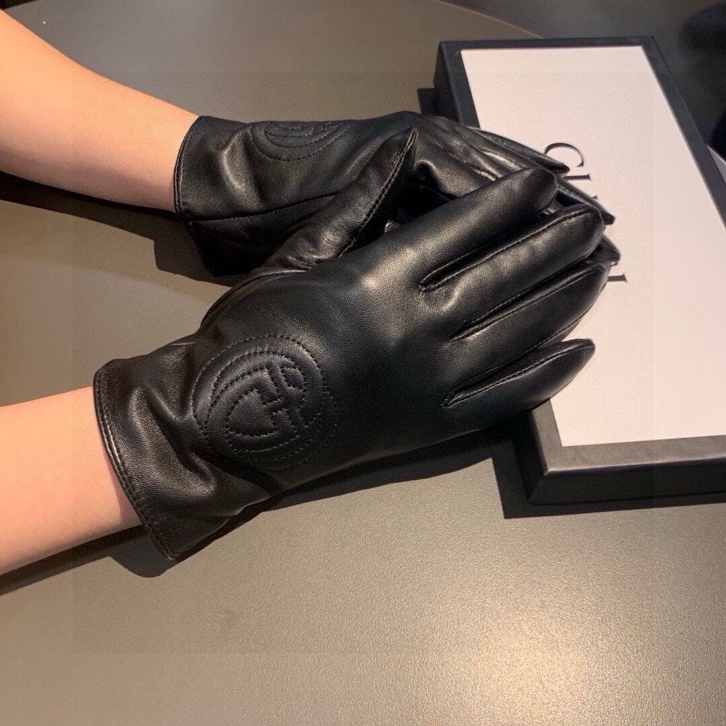 GLOVES WITH EMBROIDERY DESIGN IN BLACK LAMBSKIN AND WOOL LINING 407774