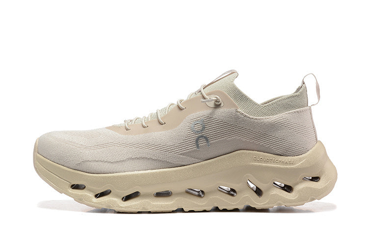 On Running Cloudtilt Loewe Sand