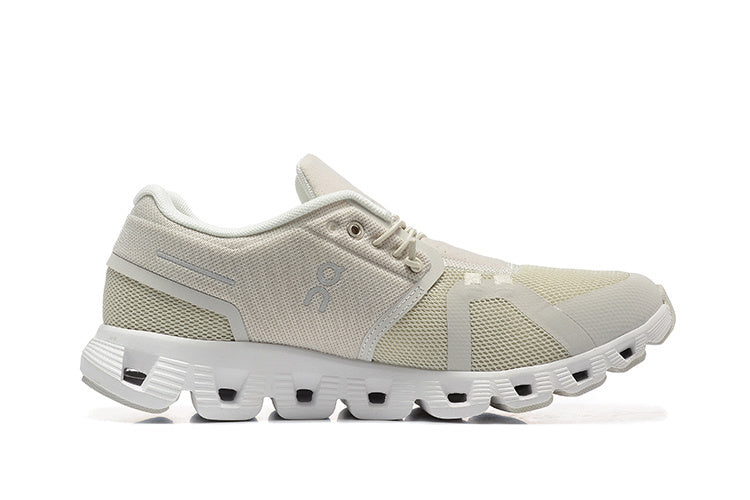 Cloud X Shoes On Running Light Beige