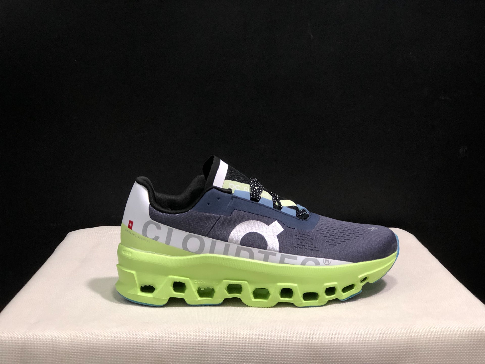 On Running Cloudmonster Sneakers Dark Blue | Green