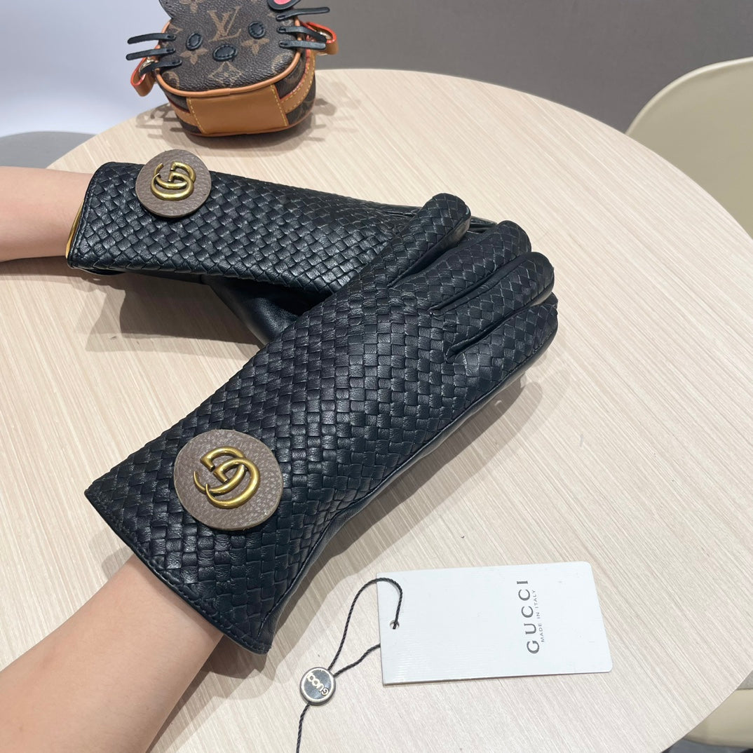 COUPLE GLOVES IN BLACK LAMBSKIN 439093