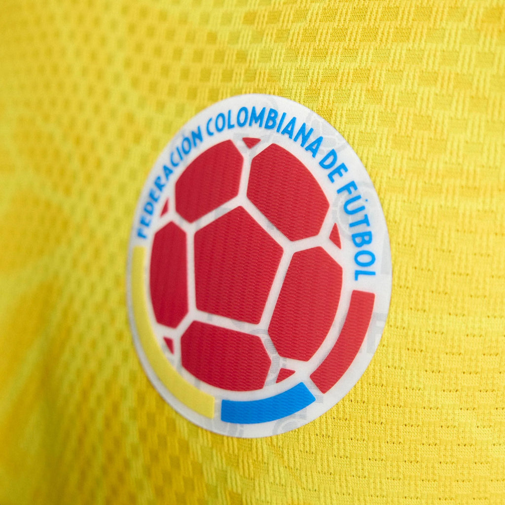 2026 Colombia Men's Authentic Home Long-Sleeve Soccer Jersey (Custom)