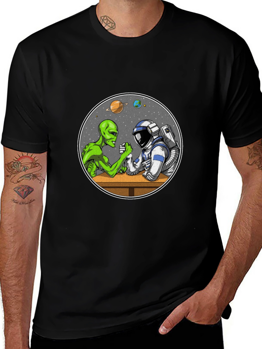 Alien vs Astronaut Arm Wrestle Black T-Shirt