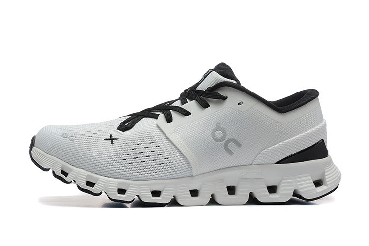 On Cloud X 4 Running Shoes Ivory White