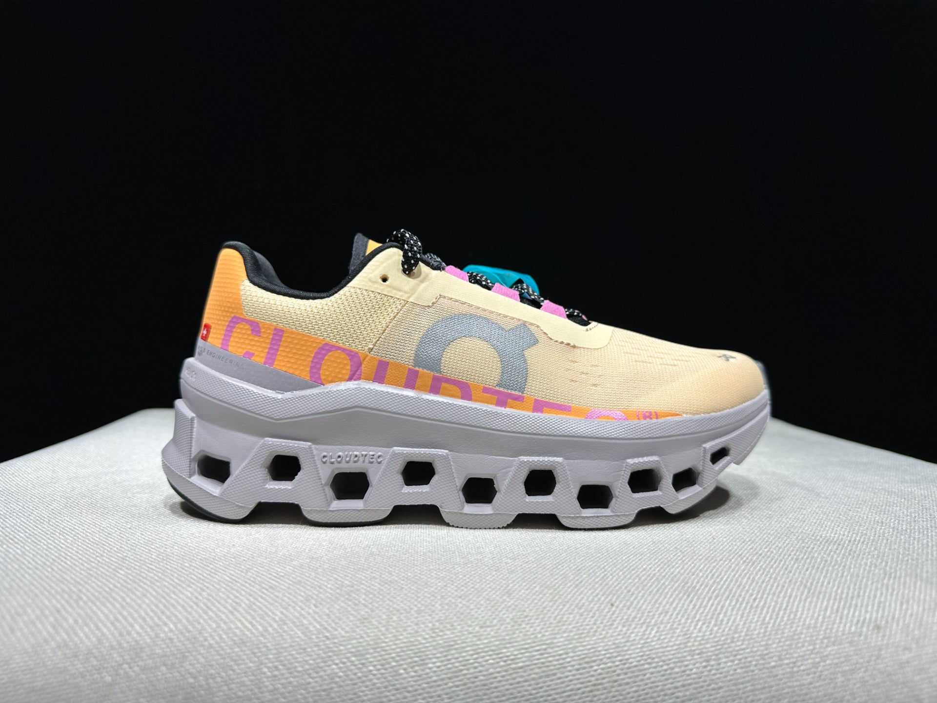 On Running Cloudmonster Sneakers Light Gold | Orange Pink