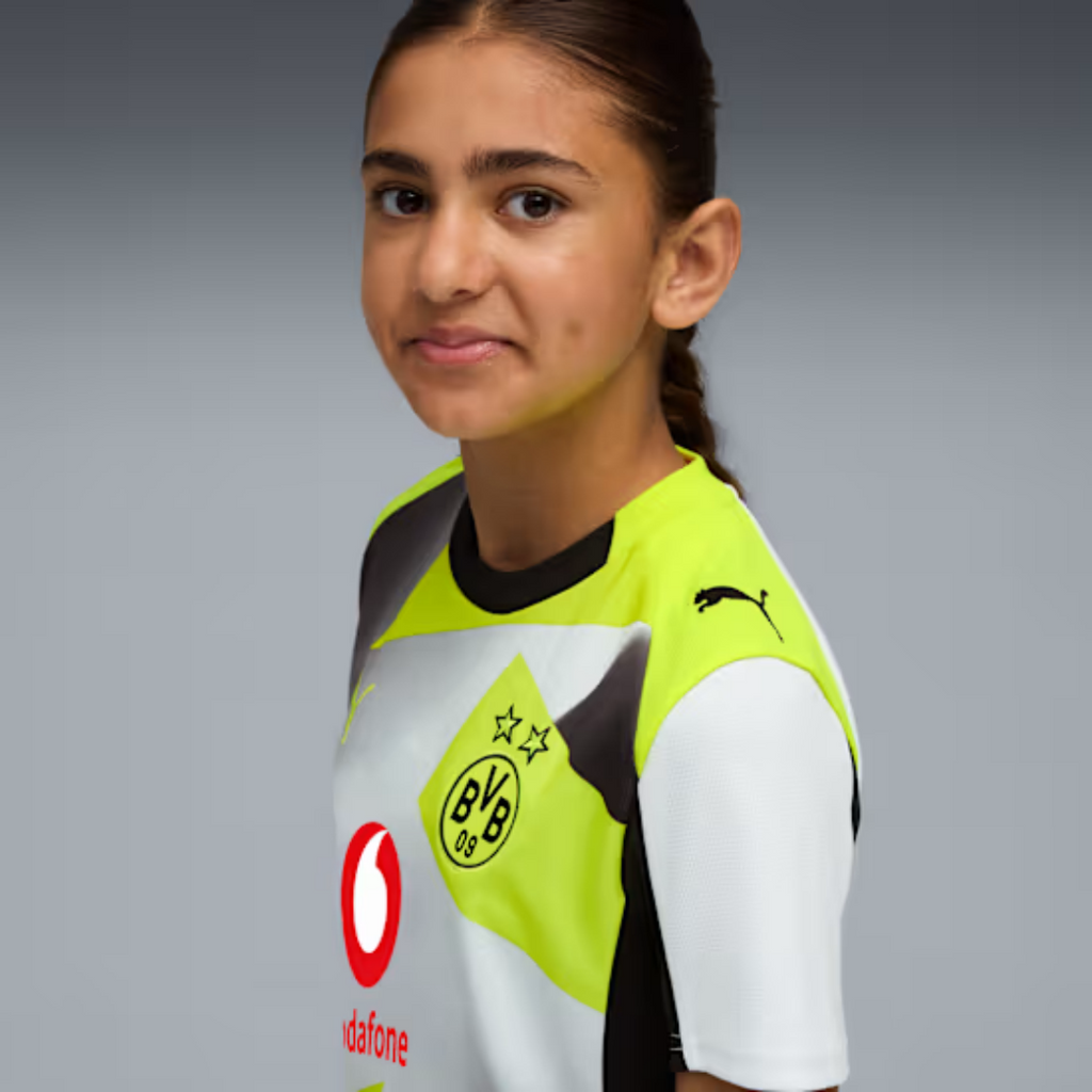 Kid's Borussia Dortmund Away Kit 2025/26