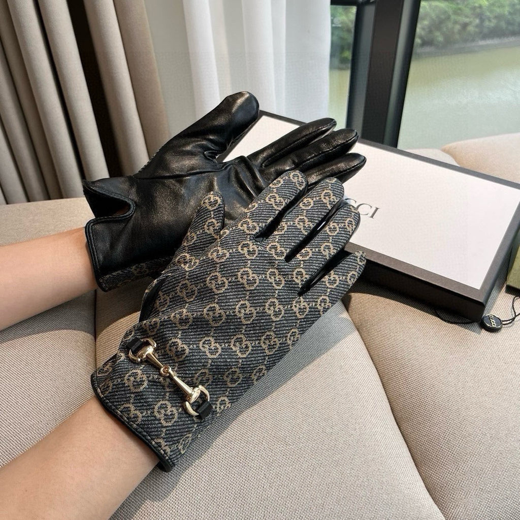 HORSEBIT GLOVES IN STONE BLUE MONOGRAM JACQUARD FABRIC MIX BLACK SHEEPSKIN 456333