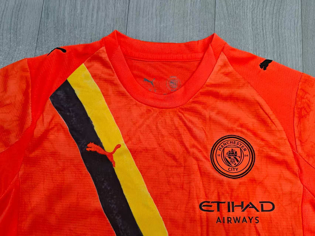 KIDS Manchester City x KidSuper 2025/26 Second Away Mini Kit