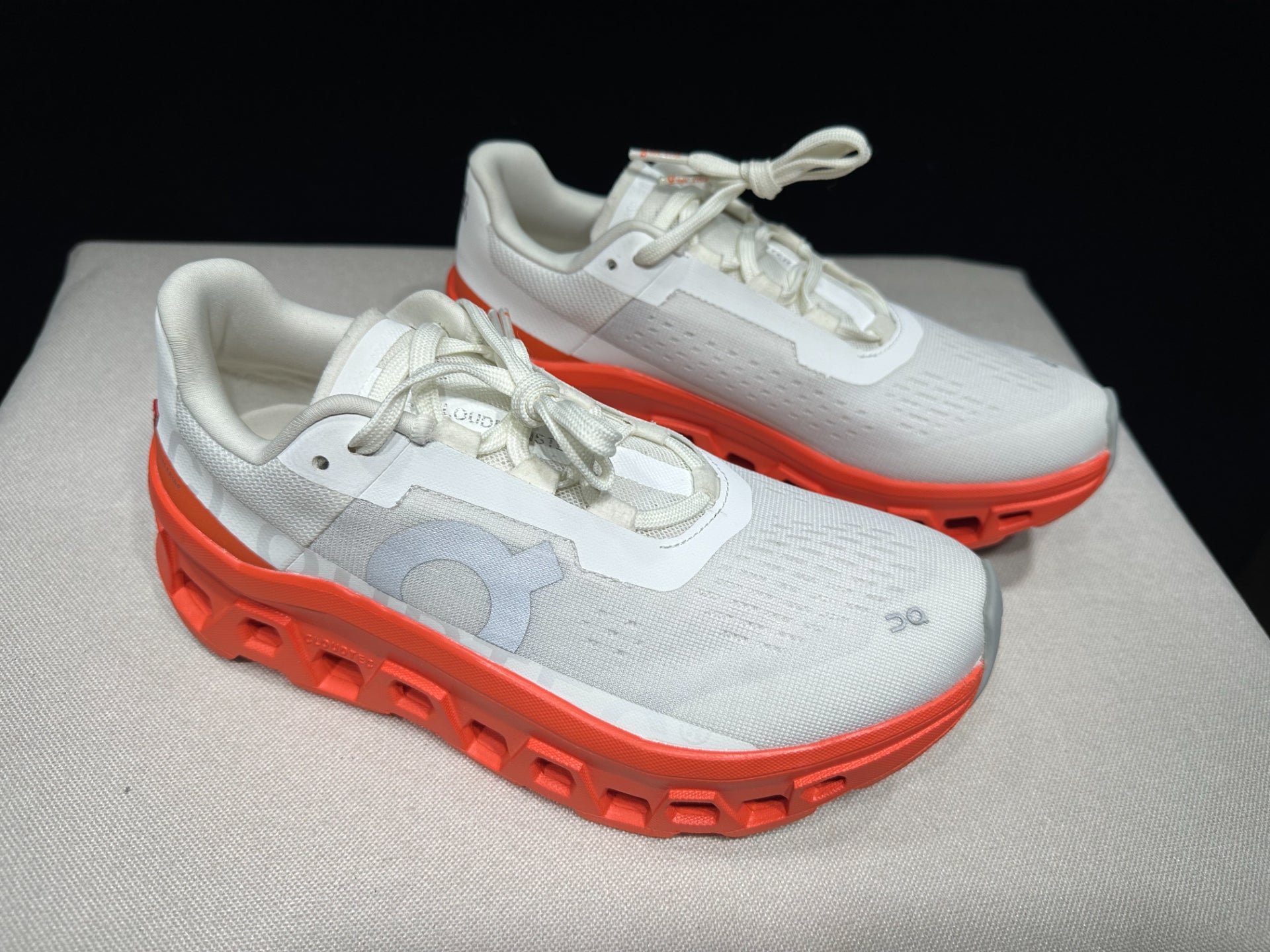 On Running Cloudmonster Sneakers Orange-white