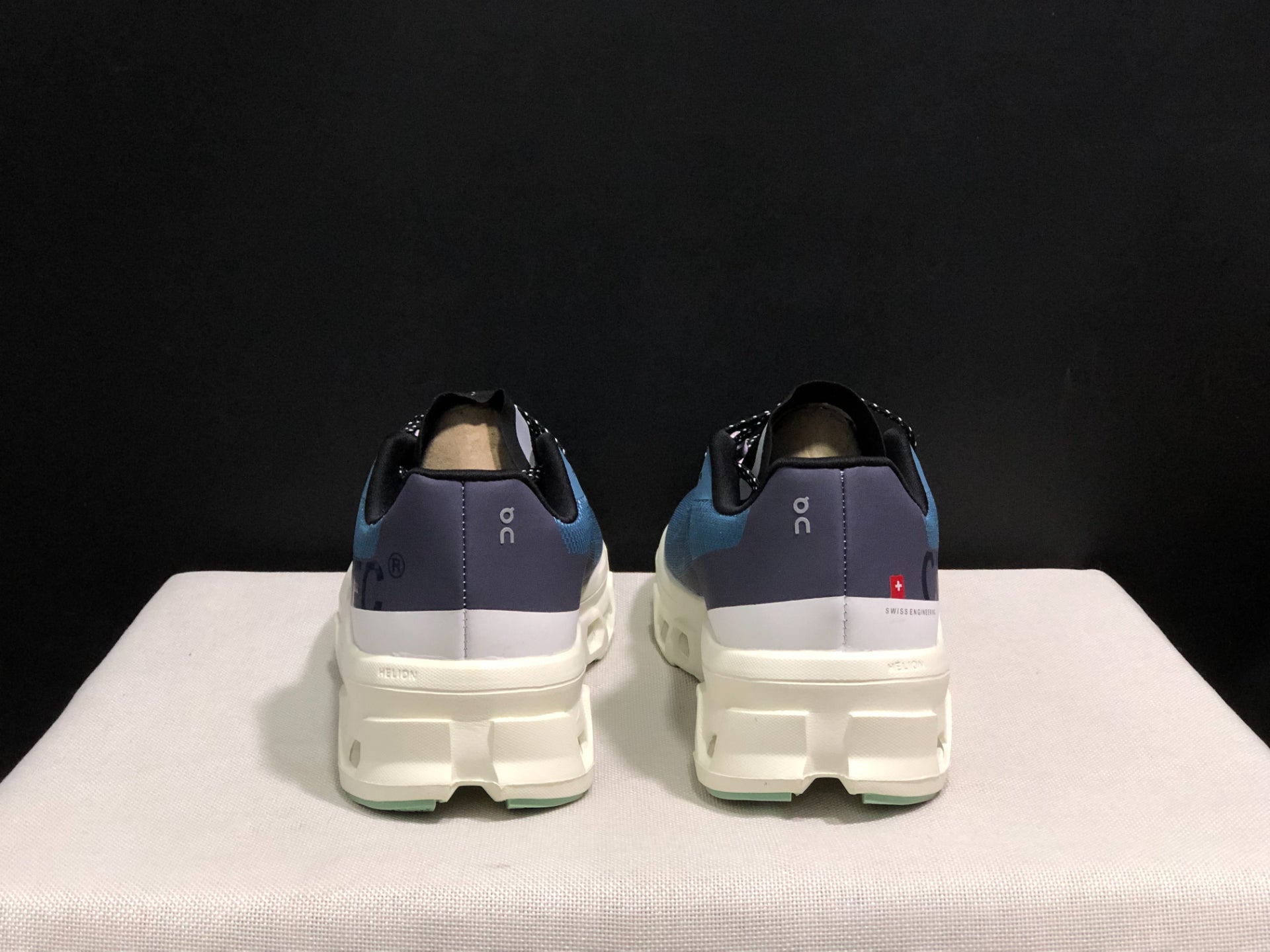 On Running Cloudmonster Sneakers Blue | White