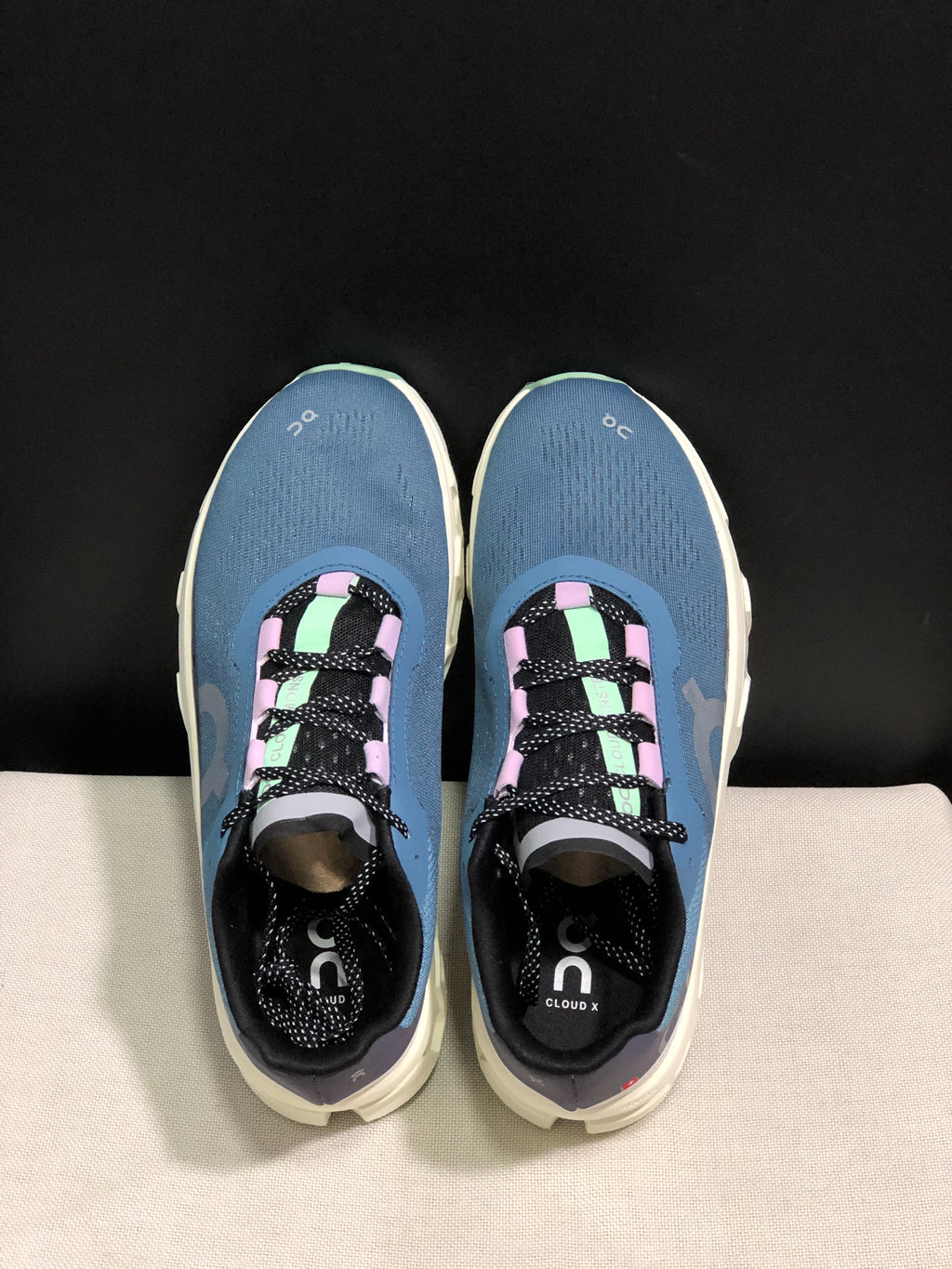 On Running Cloudmonster Sneakers Blue | White