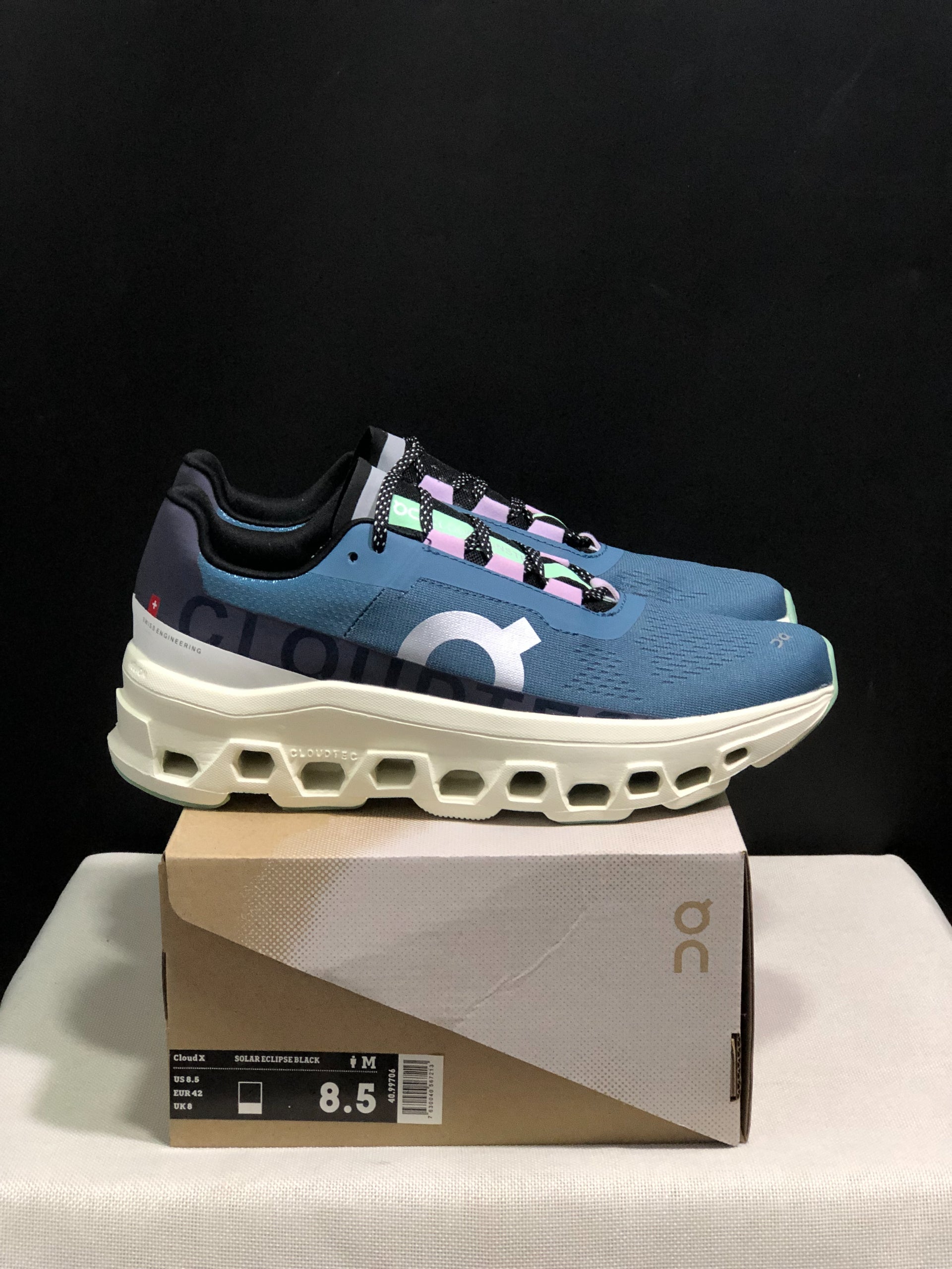 On Running Cloudmonster Sneakers Blue | White