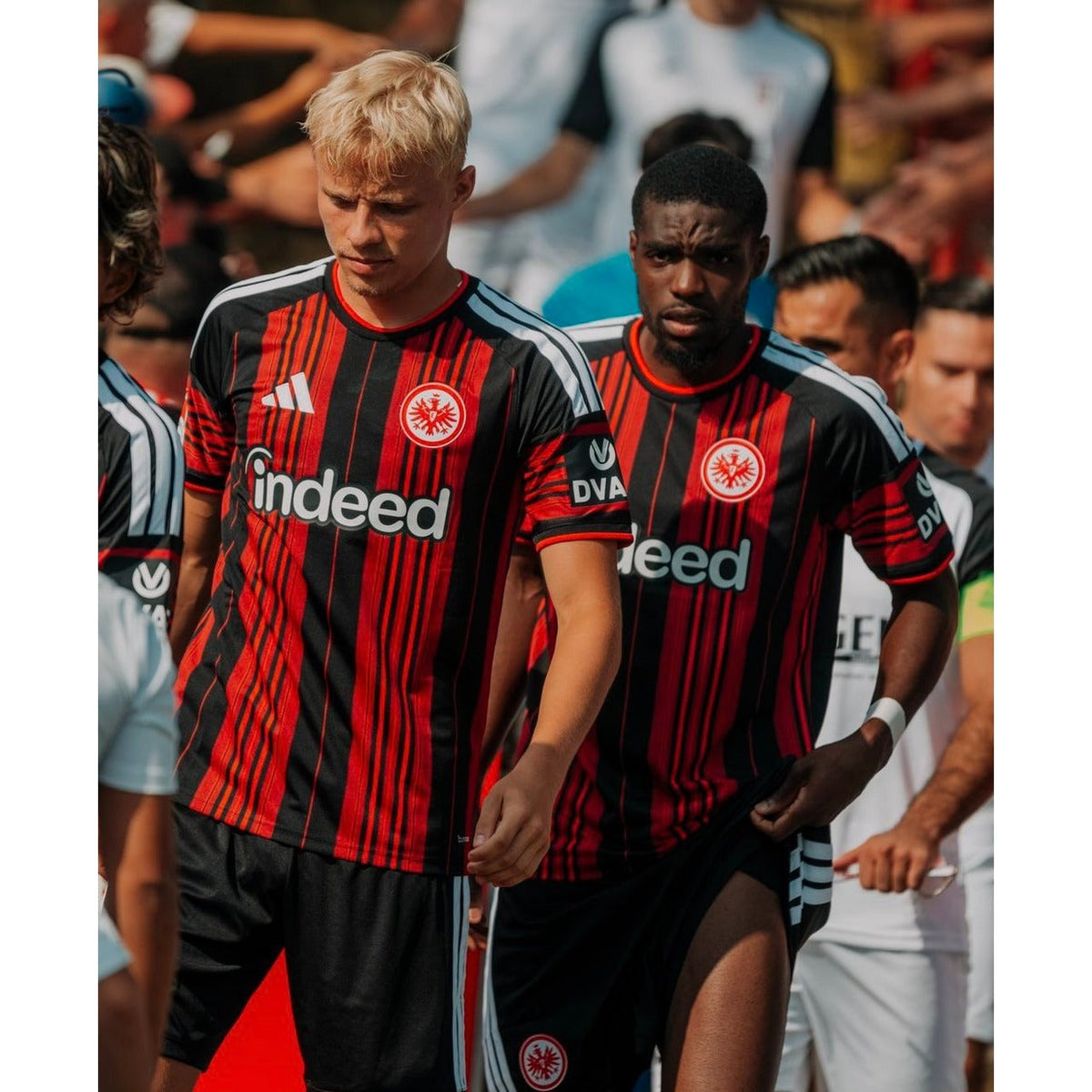 Eintracht Frankfurt 2026/27 Home Jersey (Custom)