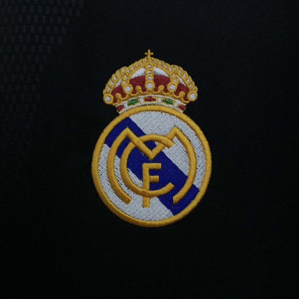 Retro Real Madrid Away Jersey 2001/02