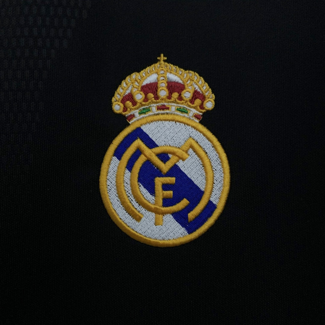Retro Real Madrid Away Jersey 2001/02