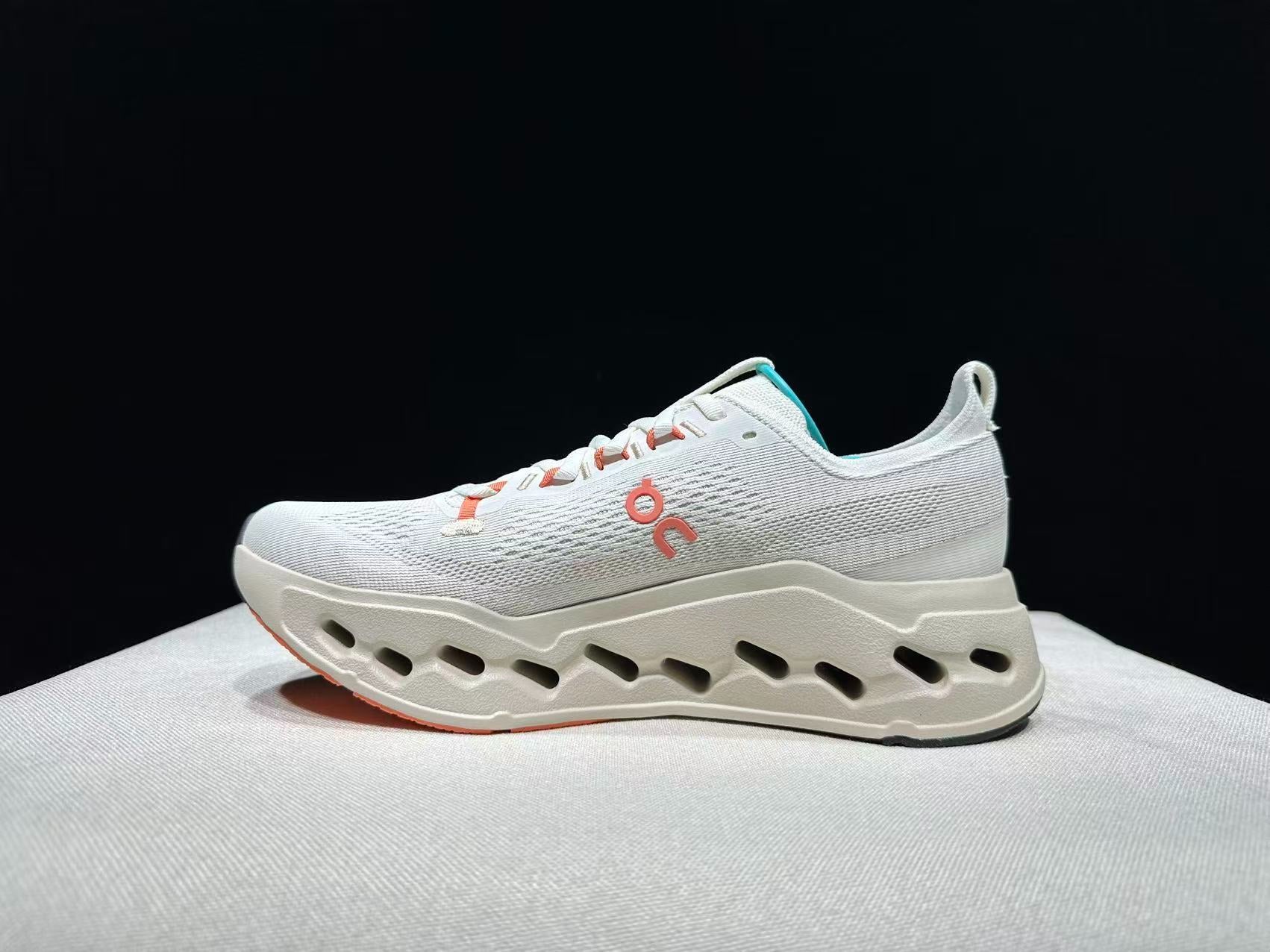 On Cloudsurfer Max Road-Running Shoes Ivory | Salmon