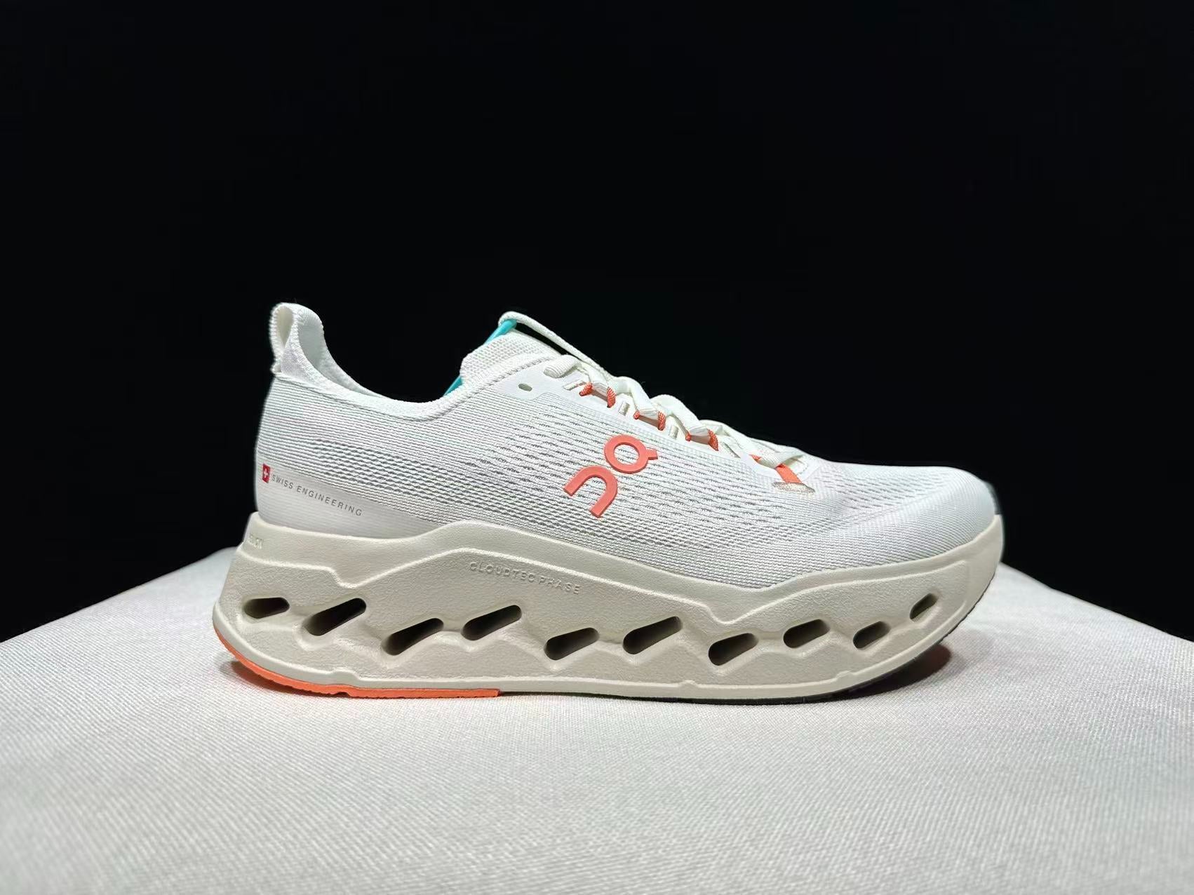 On Cloudsurfer Max Road-Running Shoes Ivory | Salmon