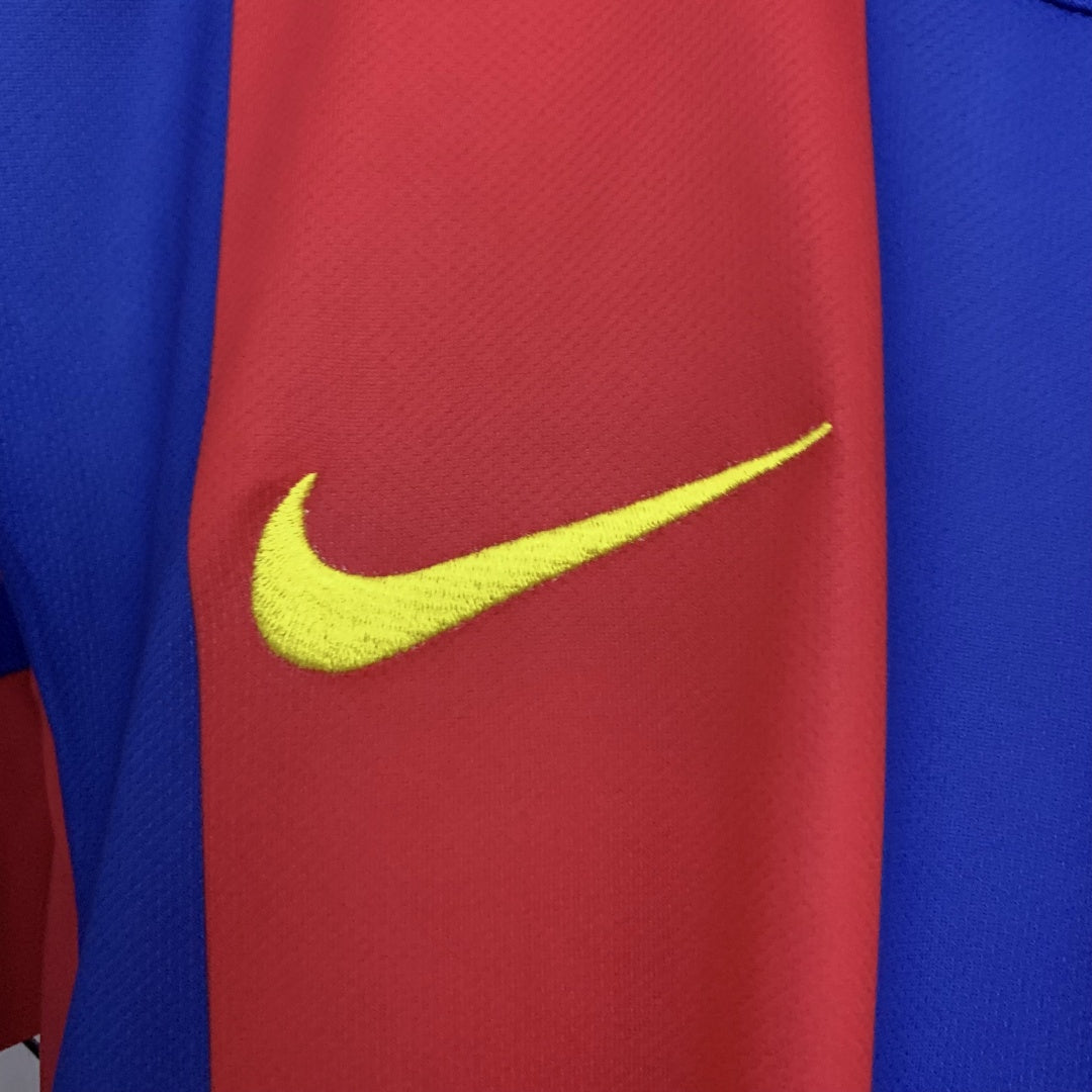Retro Barcelona Home Jersey 2004/05