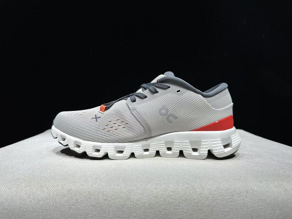 On Cloud X4 Silver/Flame