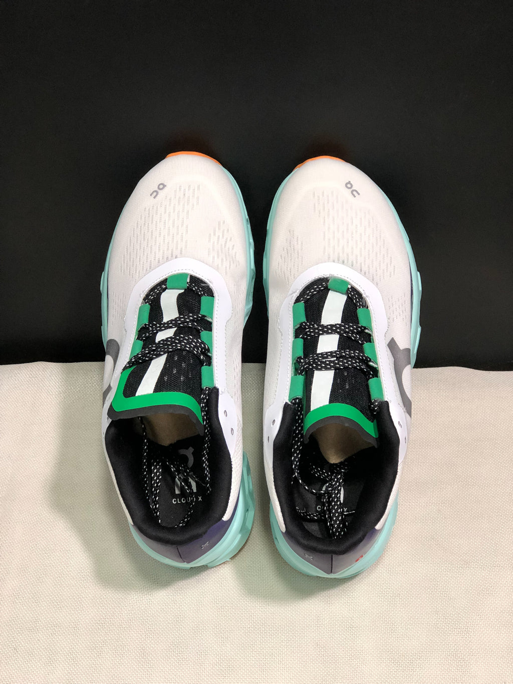 On Running Cloudmonster Sneakers White | Creek Green