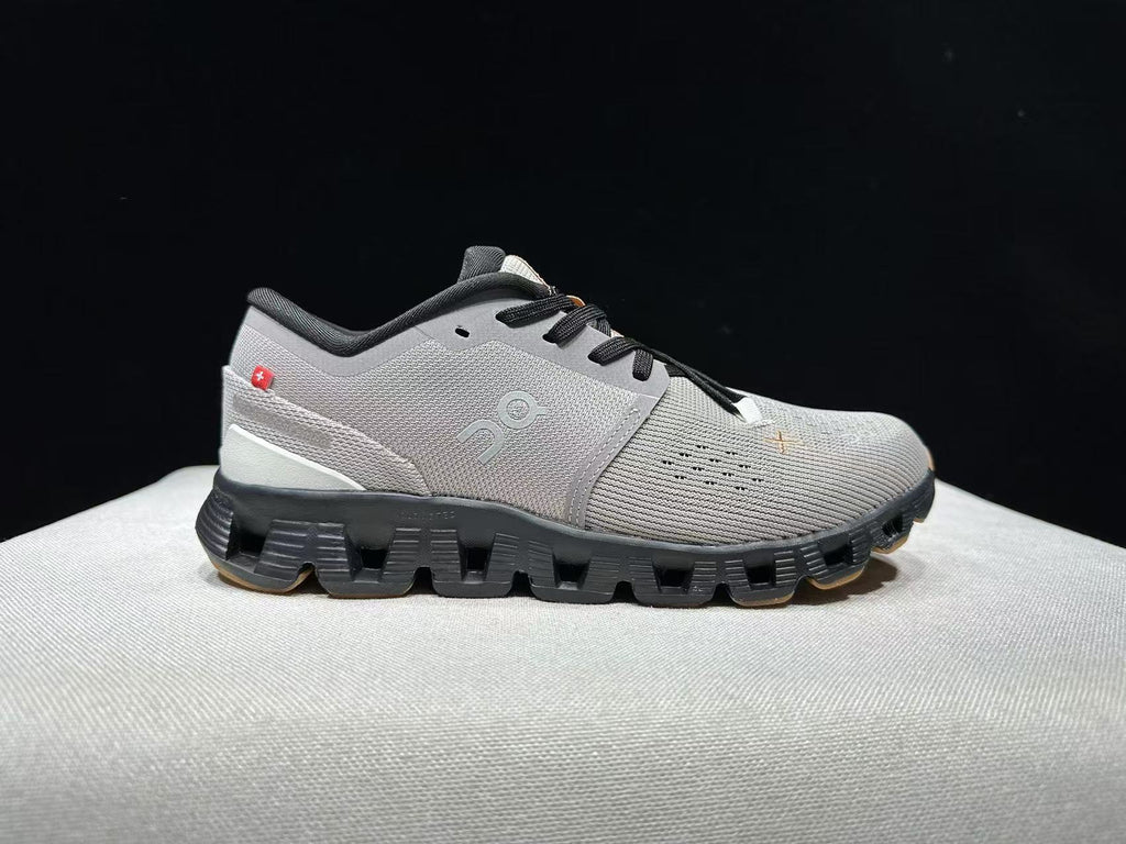 On CloudX4 - Fog/Black