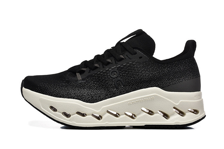 On Cloudsurfer Max Road-Running Shoes Black/White