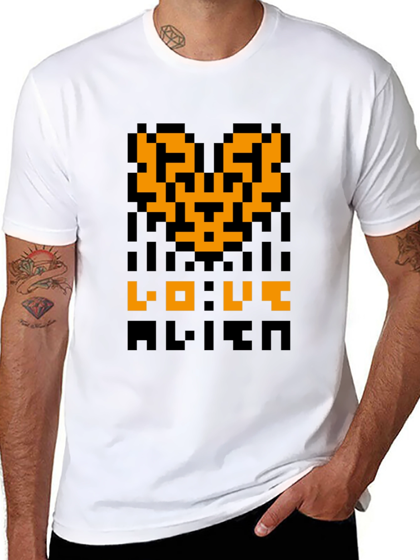 Pixel Alien Love Graphic Tee - Retro Gaming Shirt