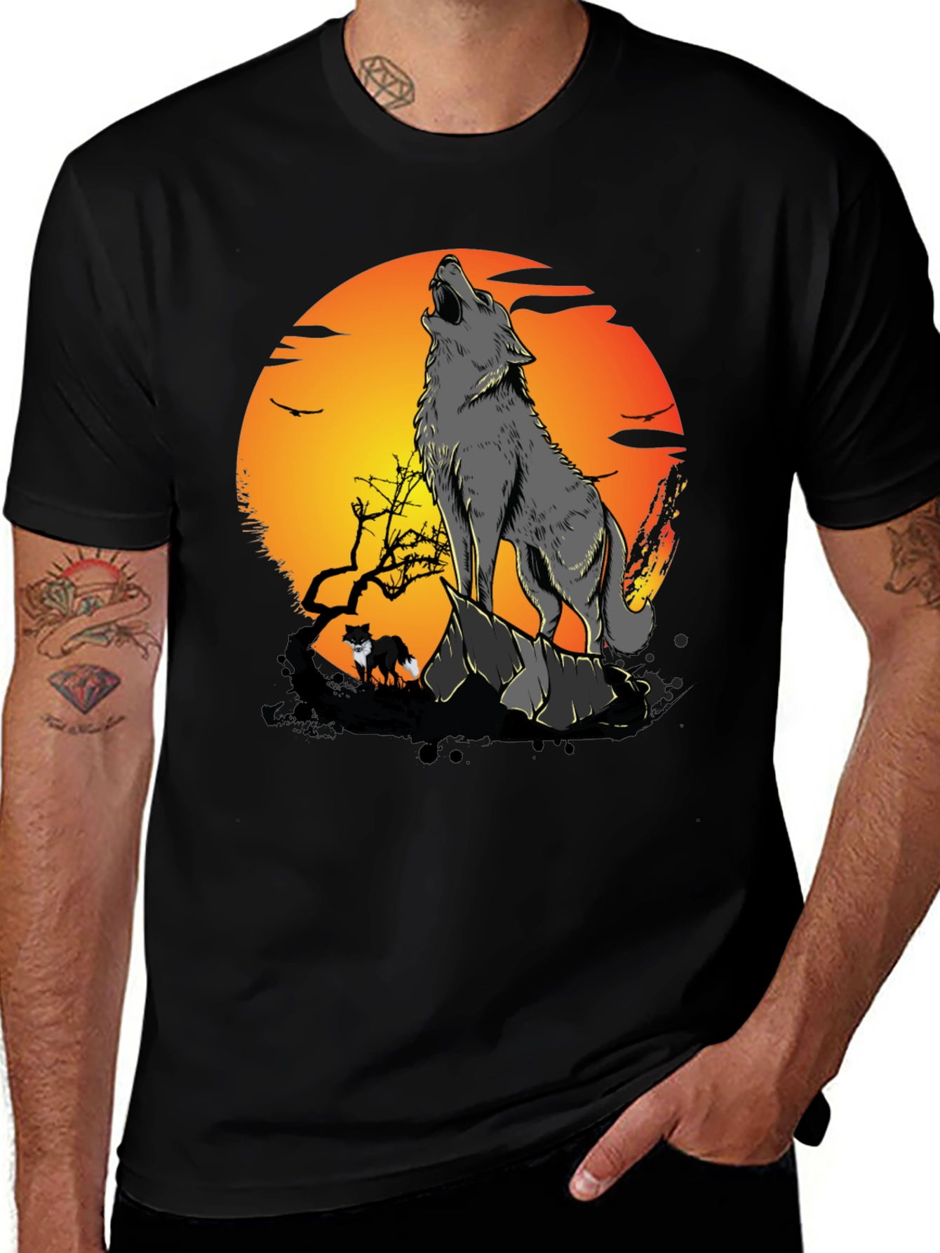 Wolf Howling at Moon Graphic Tee