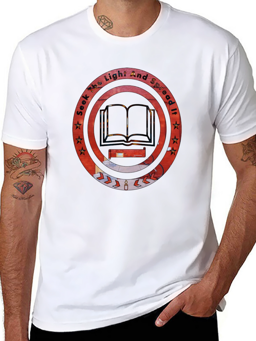 Seek the Light Graphic Tee