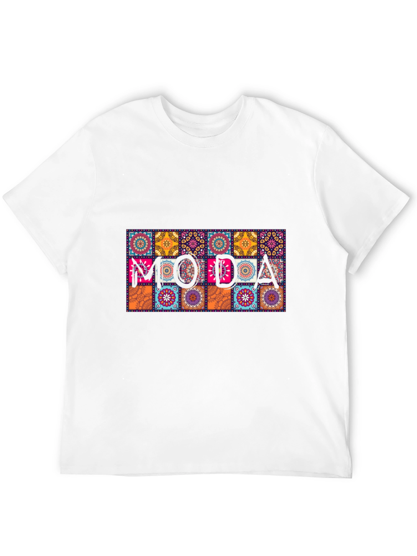 Moda Patterned Graphic Tee