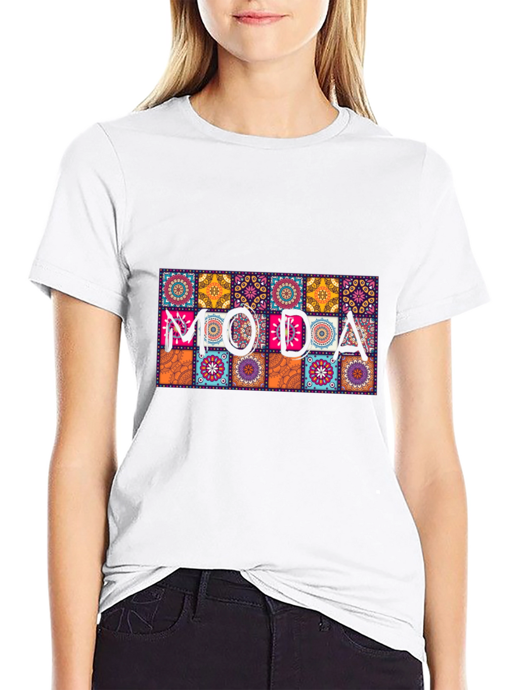 Moda Patterned Graphic Tee