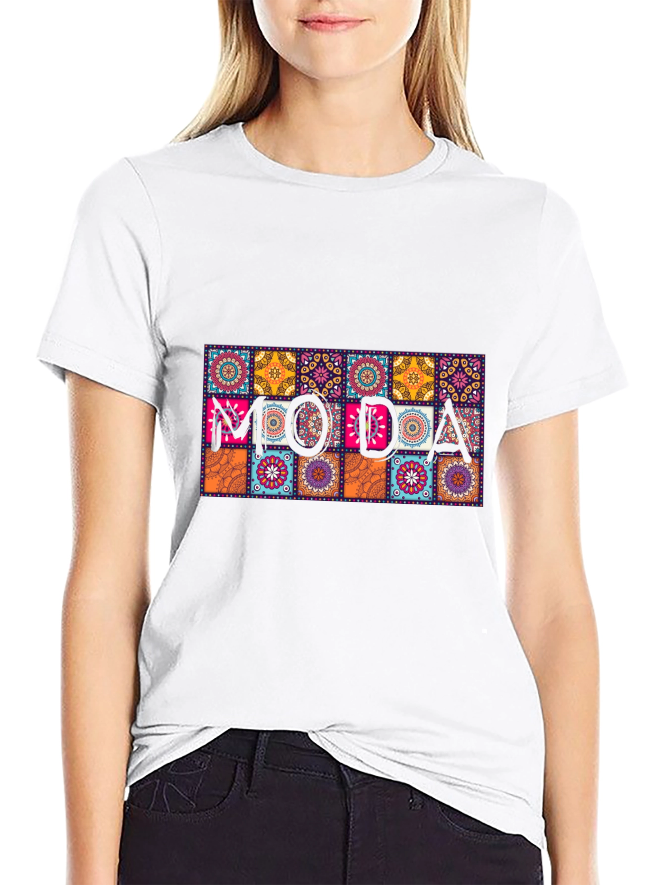 Moda Patterned Graphic Tee