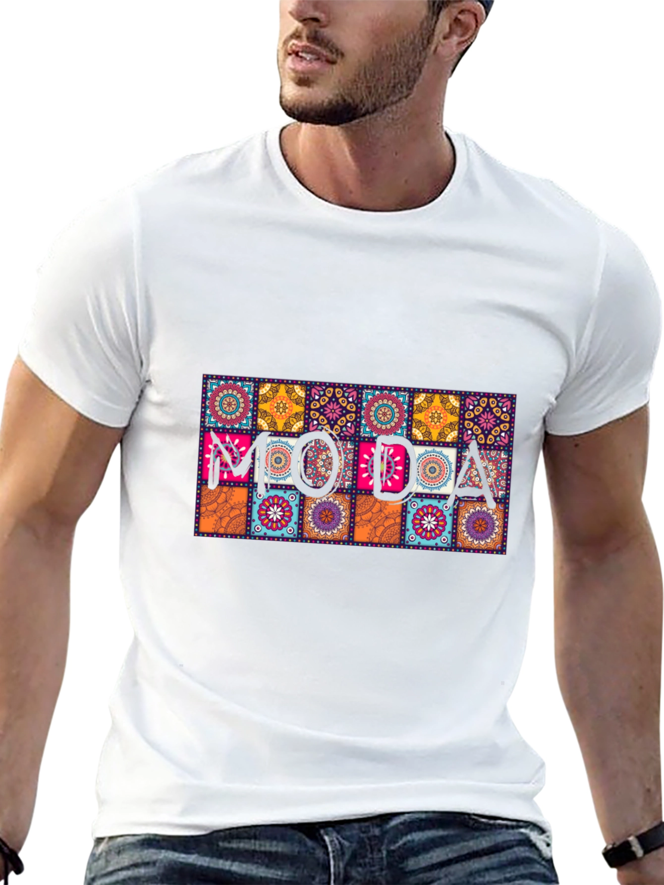 Moda Patterned Graphic Tee